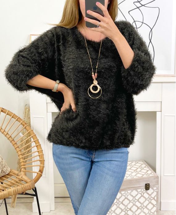 SOFT HAIRY SWEATER WITH BROWN NECKLACE 3680M2
