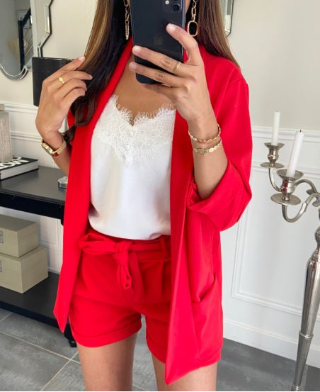 SHORT 2 POCHES AVEC LIEN PE595 ROUGE