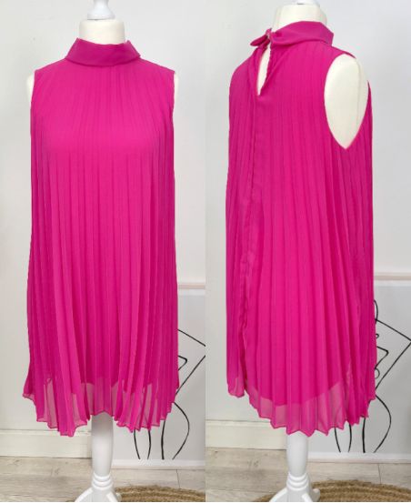 PLEATED DRESS EVASEE PE645 FUSHIA