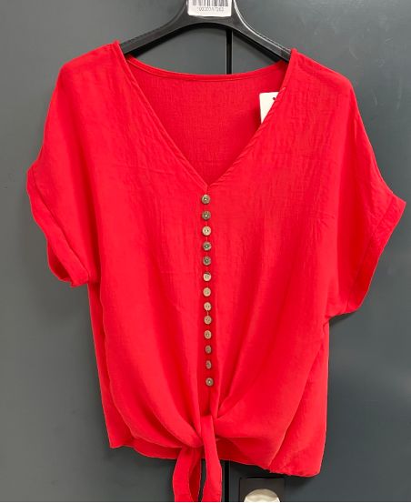 TOP WITH FANCY KNITTING BUTTONS PE723 RED