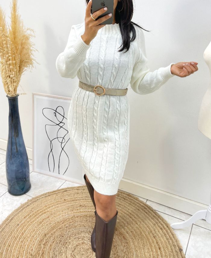 ROBE MAILLE TORSADES AH221 BLANC www.grossiste pret a porter