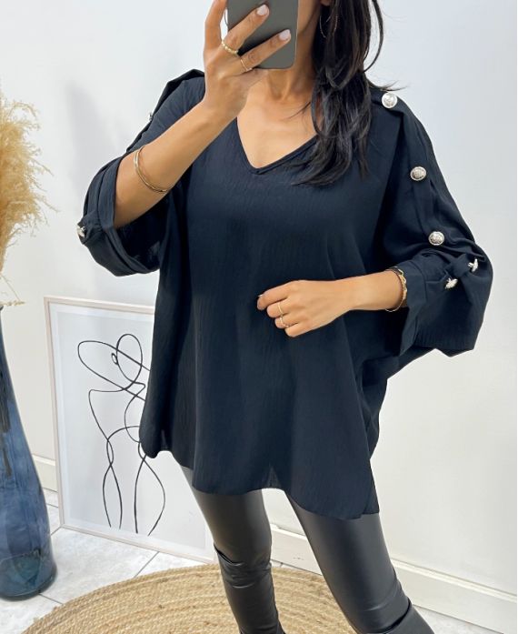 OVERSIZE TOP WITH FANCY BUTTON AH326 BLACK