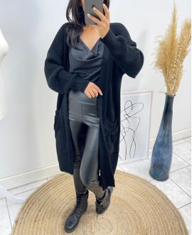 LONG VEST WITH FRINGED POCKETS AH215 BLACK