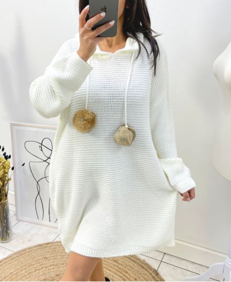 "CURVY" SWEATER JURK OVERSIZED HOODED KWASTJES FANCY WIT AH736