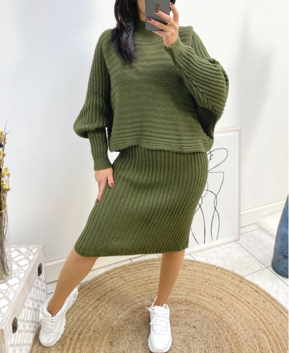 ENSEMBLE ROBE + PULL AH834 VERT