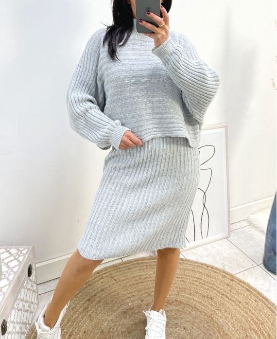 ENSEMBLE ROBE + PULL AH834 GRIS