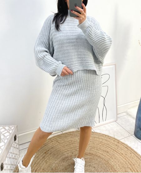 ENSEMBLE ROBE + PULL AH834 GRIS