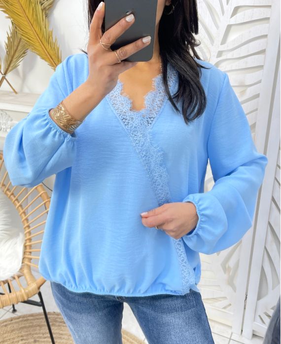 BLOUSE DRAPEE DENTELLE PE77 BLEU CIEL