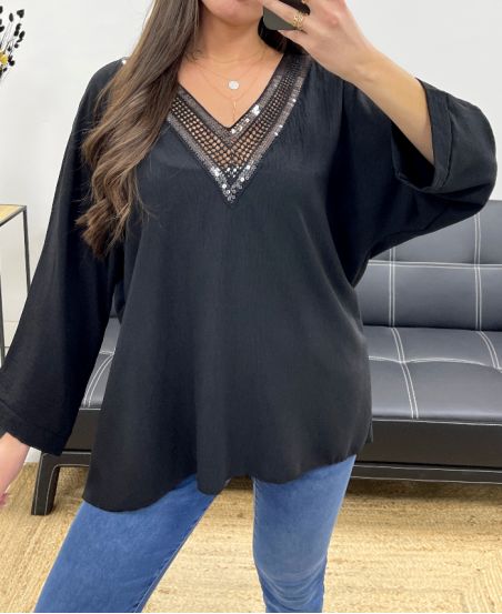 TOP OVERSIZE LENTEJUELAS CON ESCOTE EN V PE0158 NEGRO
