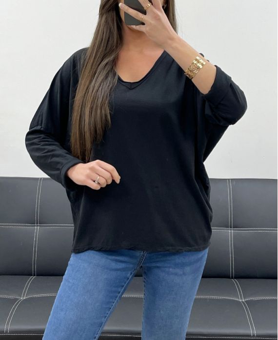 T-SHIRT OVERSIZE IN COTONE CON SCOLLO A V PE0782 NERA