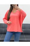 T-SHIRT OVERSIZE IN COTONE CON SCOLLO A V PE0782 CORALLO