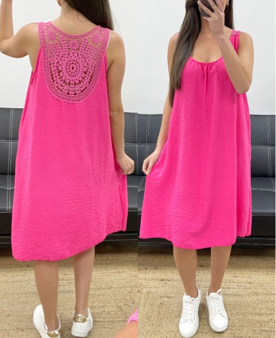 SUKIENKA OVERSIZE Z HAFTEM NA PLECACH PE815 FUSHIA