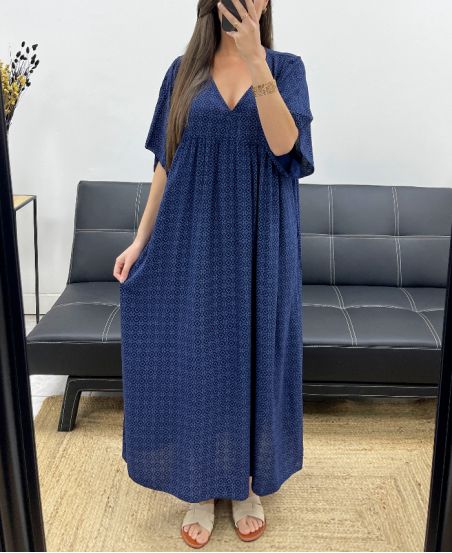 LUŹNA SUKIENKA MAXI Z NADRUKIEM SS1264 GRANATOWA