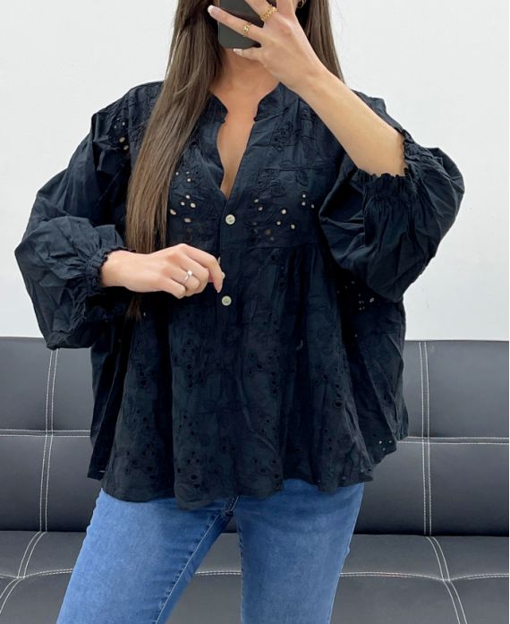 PE1361 BLUSE AUS STICKEREI IN SCHWARZ