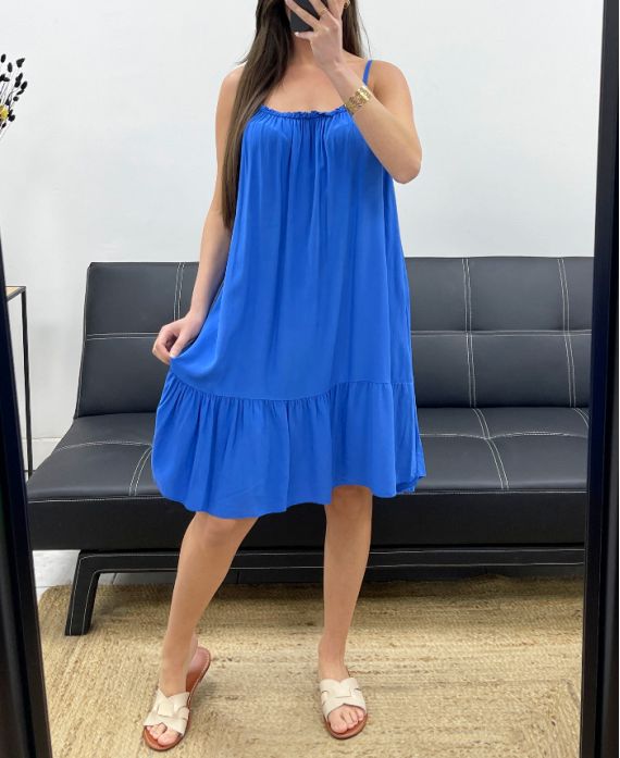 FLIESSENDES KLEID MIT TRÄGERN SS1081 KÖNIGSBLAU