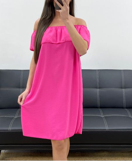ABITO CON SCOLLO ELASTICIZZATO PE767 FUCSIA