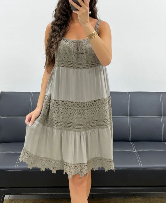 "COLLECTION BOHEME" ROBE EMPIECEMENT DENTELLE PE2540 TAUPE