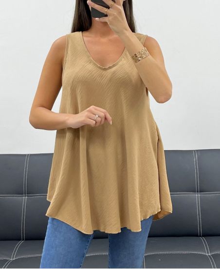 PE5188 ROZKLOSZOWANY TOP W KOLORZE CAMEL