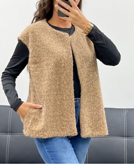 KURTKA Z WEŁNY Z MIĘKKIM WŁOSIEM 2 KIESZENIE AH555019 CAMEL