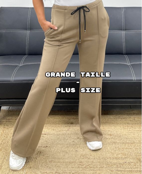 GRANDE TAILLE PANTALON 2 POCHES AVEC PLIS NERVURéS AH36315 TAUPE