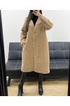 DŁUGI PŁASZCZ OVERSIZE Z 2 KIESZENIAMI Z MIĘKKIM WŁOSIEM AH36368 CAMEL