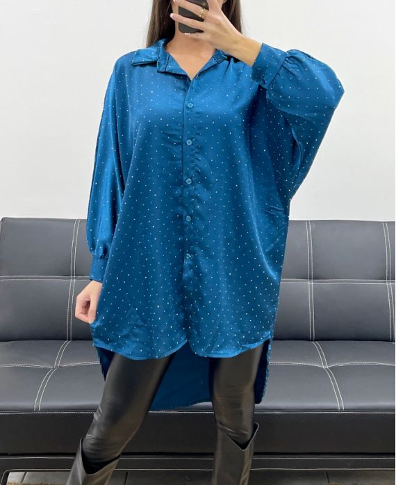 SATYNOWA TUNIKA PLUS SIZE Z ĆWIEKAMI SUKIENKA AH36386 NIEBIESKA