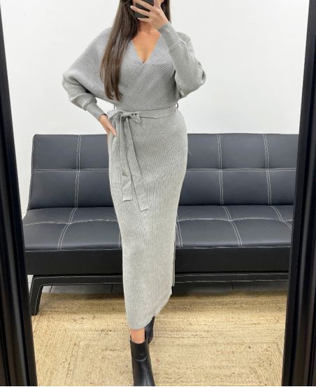 ROBE LONGUE MAILLE COTELéE FENTES + CEINTURE AH250645 GRIS