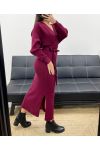 LANGES RIPPSTRICKKLEID MIT KOTFLÜGELN + GÜRTEL AH250645 BURGUNDERROT