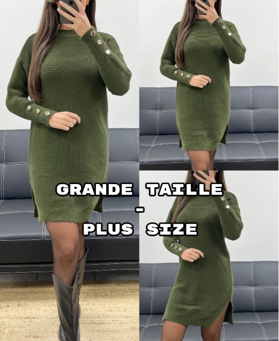 SUKIENKA SWETROWA PLUS SIZE Z GUZIKAMI AH250707 KHAKI