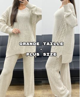 SWETER PLUS SIZE Z DZIANINY + SPODNIE AH250721 BEŻOWY