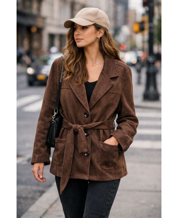 CHAQUETA DE ANTE DE 2 BOLSILLOS + CINTURÓN AH250631 CHOCOLATE