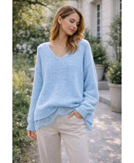 WEICHER, ÜBERGROSSER PULLOVER MIT SPITZENBASIS PE2244 HIMMELBLAU