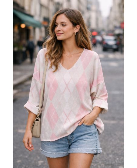 PE2250 BEIGE DIAMOND LIGHTWEIGHT SWEATER