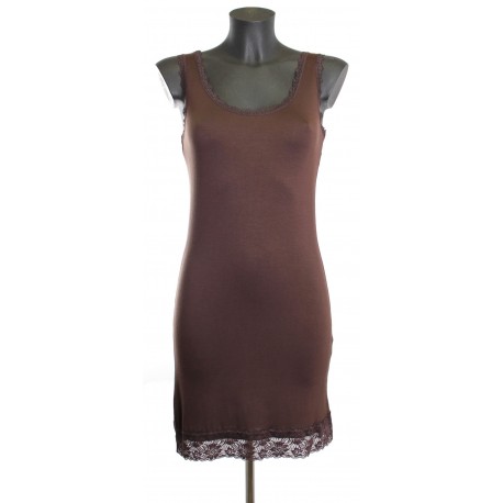 FOND DE ROBE DENTELLE A8530