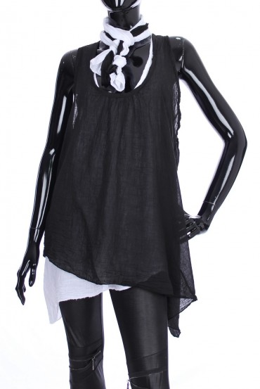 TUNIC 2004