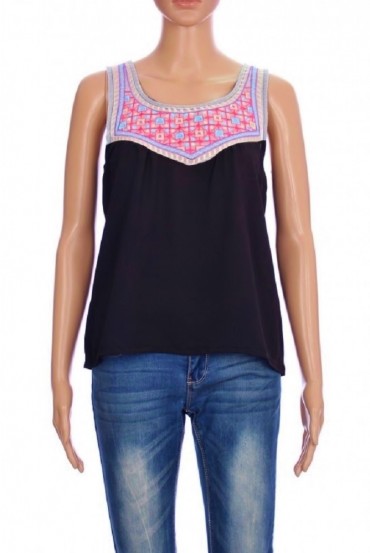 TOP BRODERIE 3058