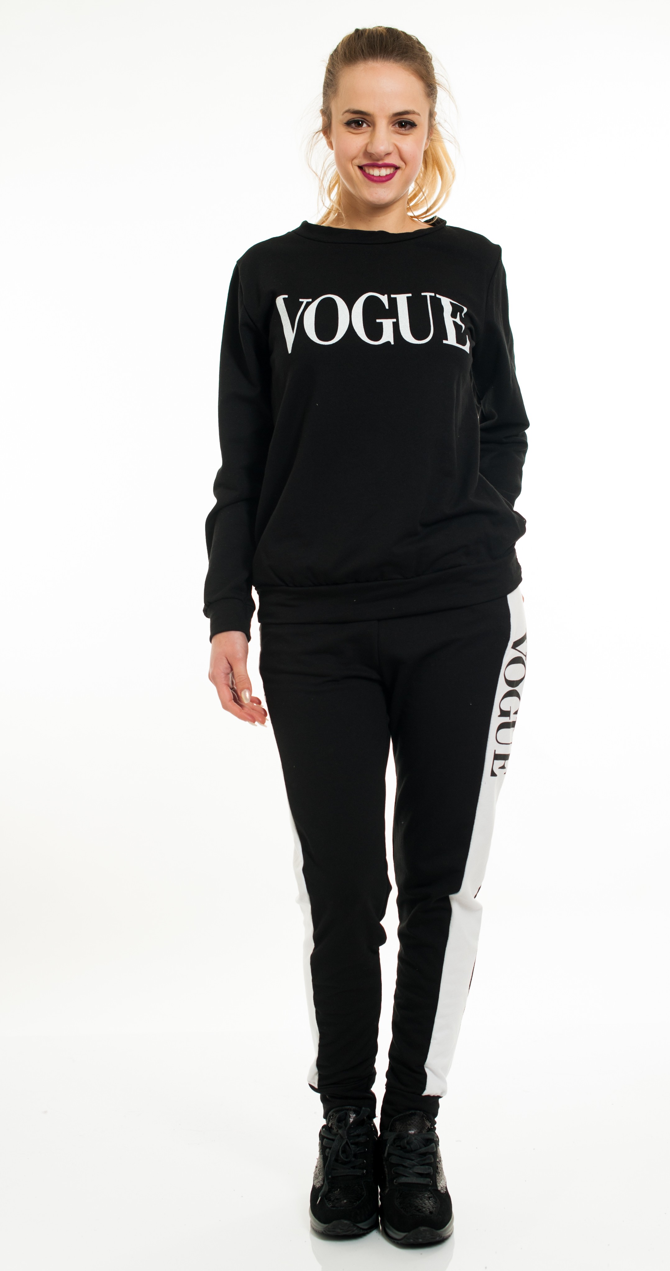 CONJUNTO DE SUDADERA + PANTALÓN VOGUE 6007 NEGRO -  www.grossiste-pret-a-porter.com