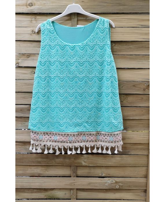 LACE TOP HAS POM-POMS 0978 PASTEL GREEN