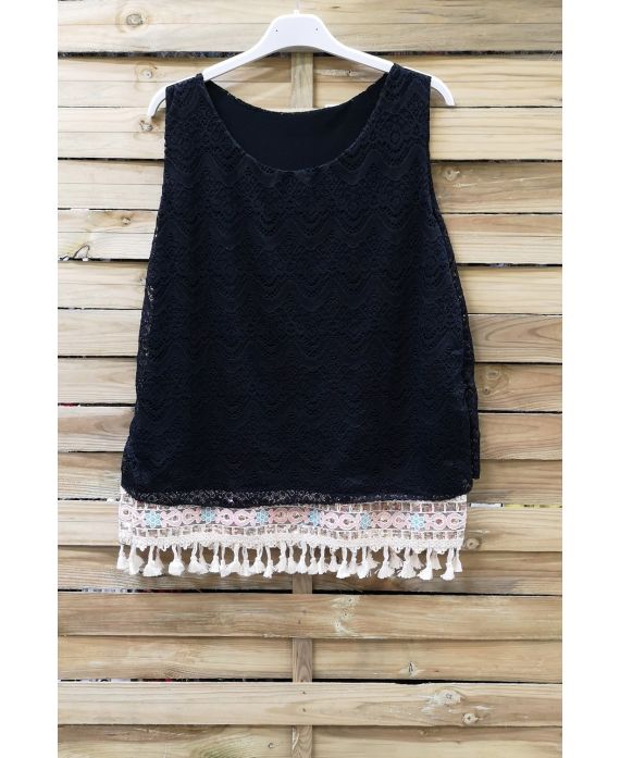 LACE TOP HAS POM-POMS 0978 BLACK