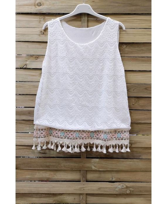 LACE TOP HAS POM-POMS 0978 WHITE