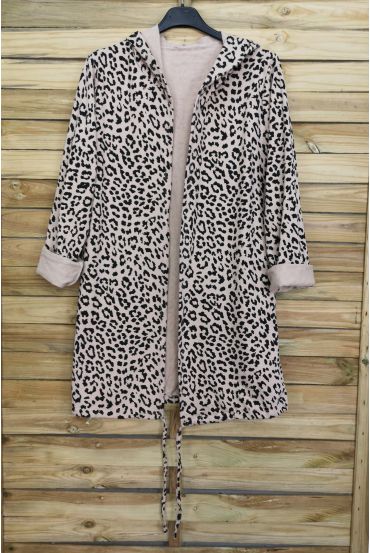 LA CHAQUETA TIENE CAPUCHA 3094 LEOPARD