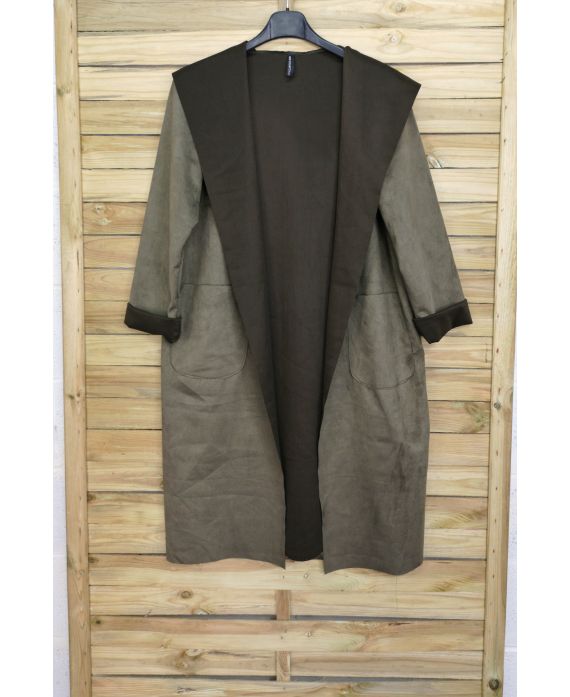 CHAQUETA DE LOOK DE GAMUZA TIENE CAPUCHA 4025 VERDE MILITAR