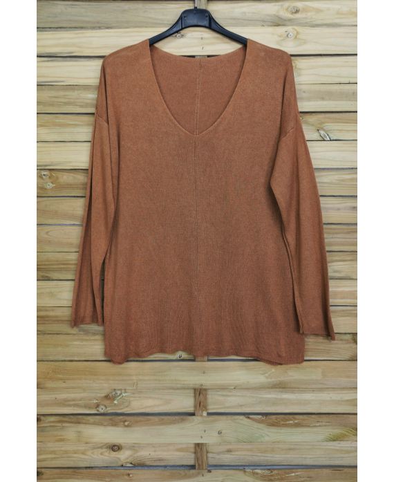 SWETER W KOŃCU PONADGABARYTOWYCH V-NECK 4011 CAMEL