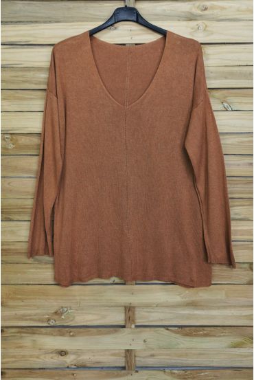 SWETER W KOŃCU PONADGABARYTOWYCH V-NECK 4011 CAMEL