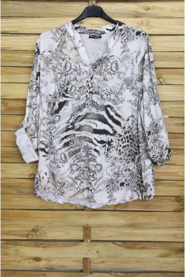 BLOUSE PRINT SCOOP NECKLINE HAS BUTTONS 4036 WHITE