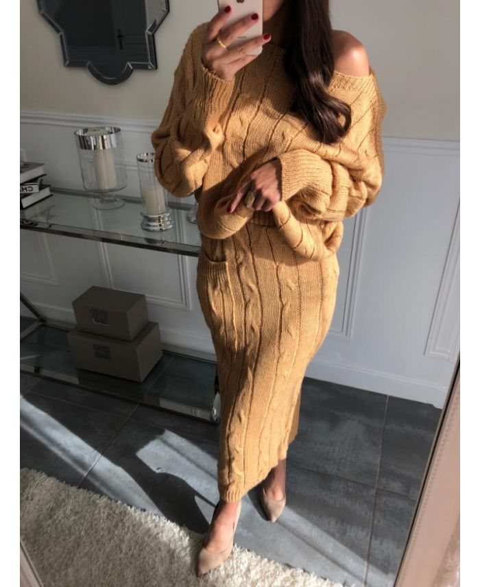 jupe et pull en maille