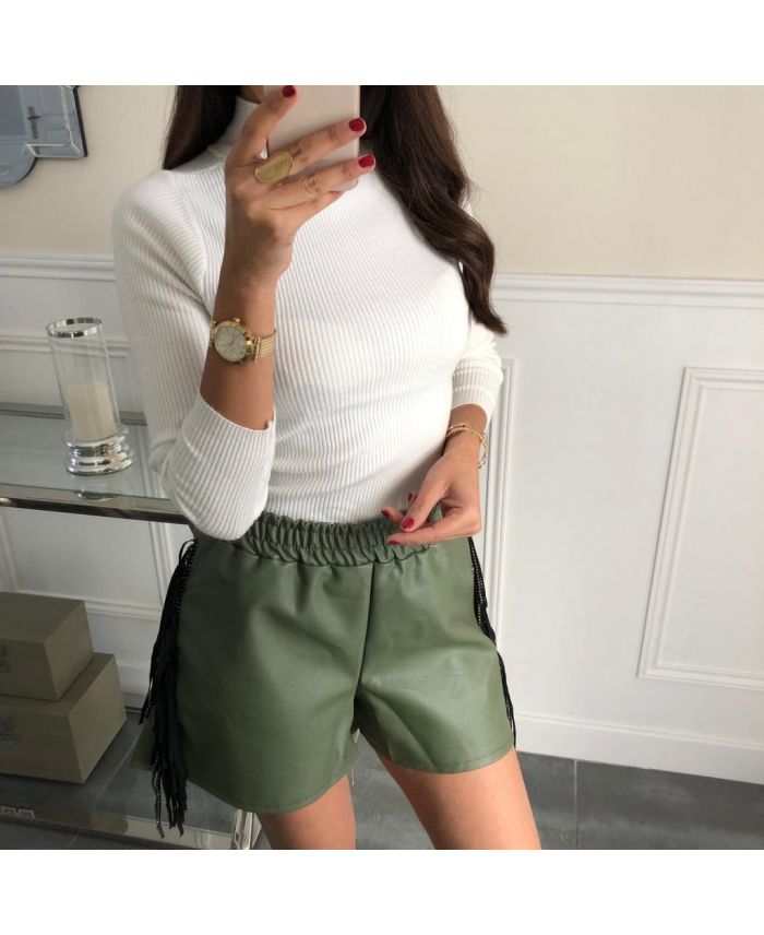 PANTALONES CORTOS DE CUERO EFECTO FLECOS TIENE PEDRERÍA 4042 VERDE MILITAR  - www.grossiste-pret-a-porter.com
