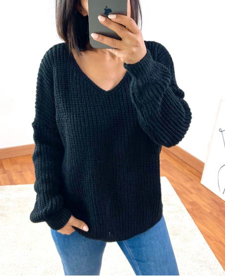 PULLOVER V-NECK 952 BLACK