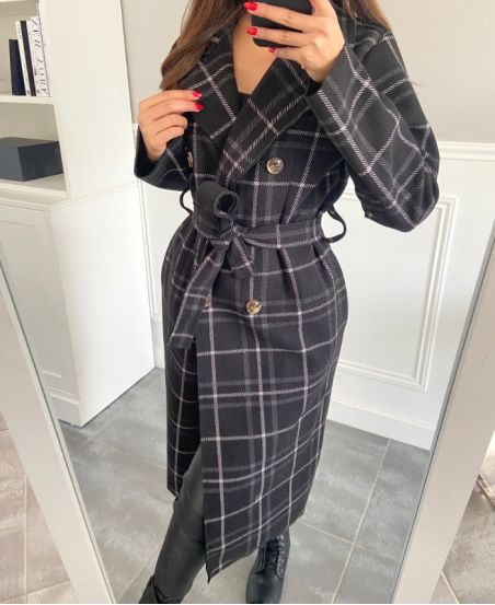 LONG BLACK CHECK COAT