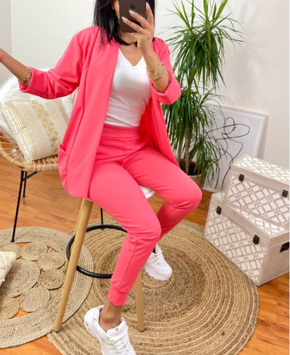 SET BLAZER GIACCA + PANTALONI DI CORRISPONDENZA 8784 CORALLO -  www.grossiste-pret-a-porter.com